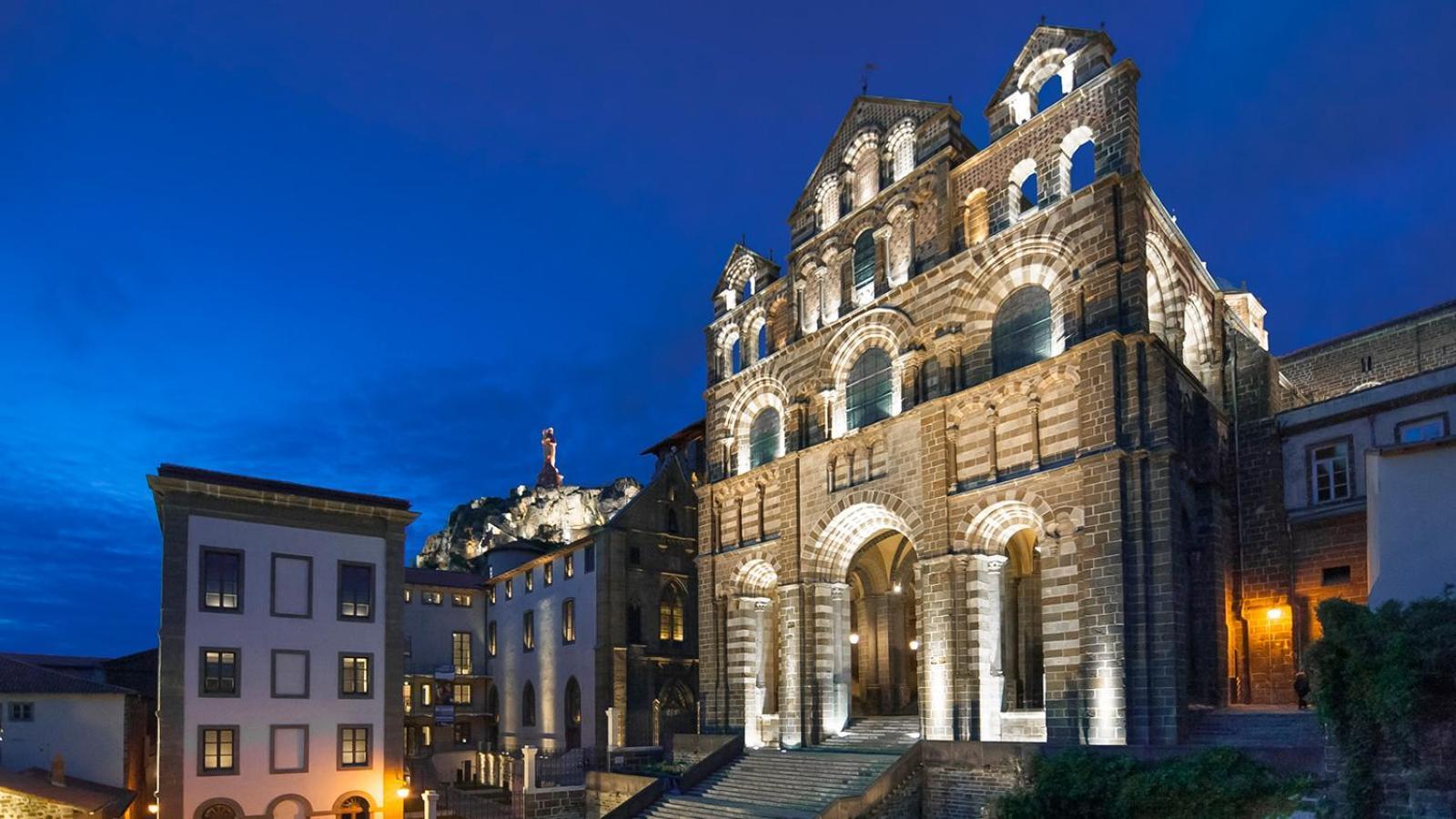 Appartement De Standing, Emplacement Ideal. Le Puy-en-Velay Εξωτερικό φωτογραφία